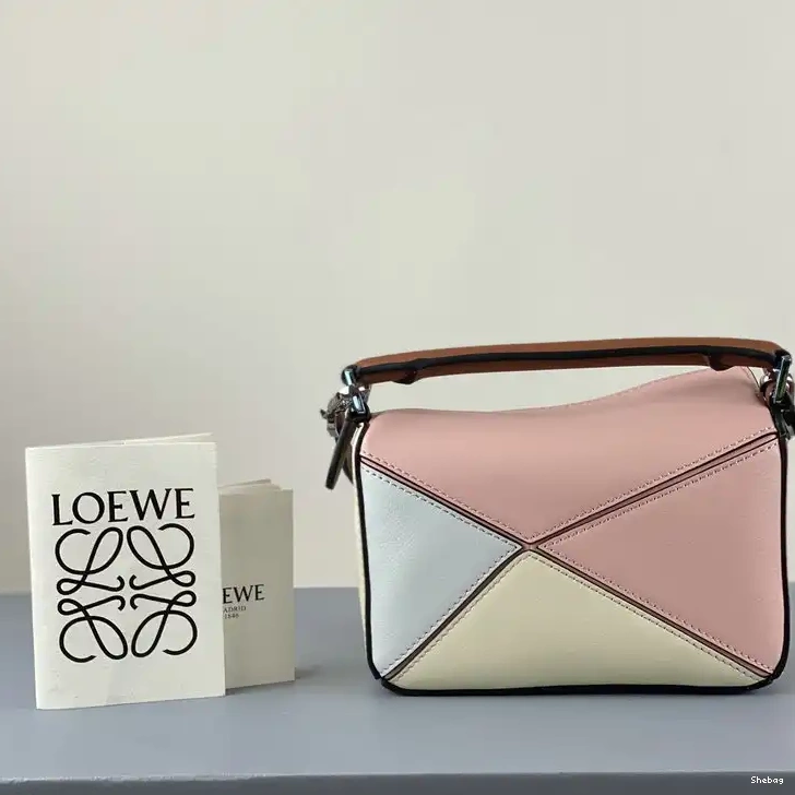 2209SW0014 Bag Loewe 0707